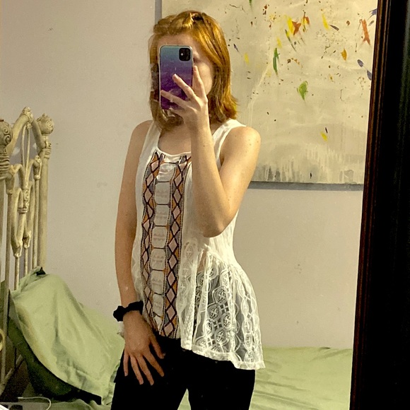 Cute flowy Bohemian like- white shirt - Picture 1 of 4